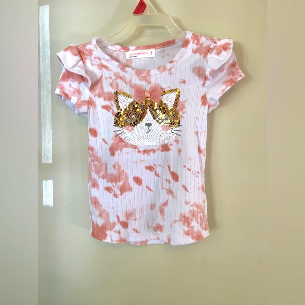 Adorable pink tie dye cat shirt brand new worn once or twice!